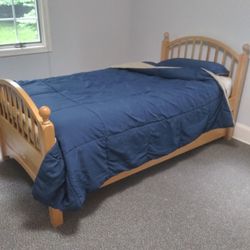 Solid Wood Twin Bed, Footboard And Headboard