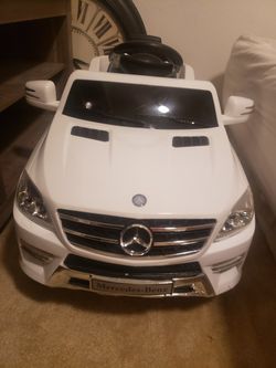 Toddler White Mercedes Benz Car