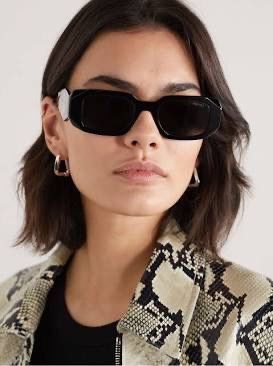 Prada 🕶️