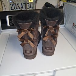 Ugg Boots Size 10 Women's 
