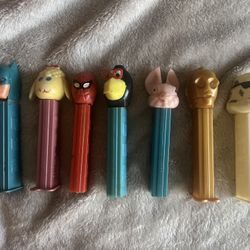 Vintage Pez Dispensers 7 Pieces