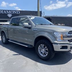 CHECK OUT THIS GORGEOUS TRUCK !!!🔥🔥🔥2019 Ford F150 LARIART 4x4 