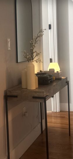 Console table