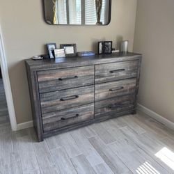 Ashley Furniture Dresser