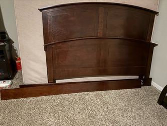 Headboard and footboard Queen.