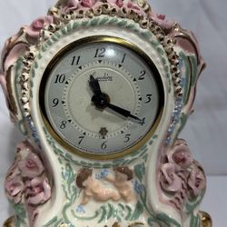 Reloj antiguo de porcelana floral vintage – Austin TX