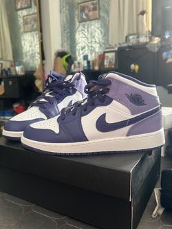 Jordan 1 mid