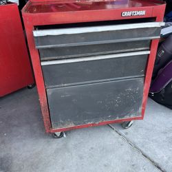 Craftsman Rolling Tool Chest 