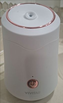 Vivitar facial steamer/ humidifier