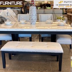 Beautiful Dining Table Set