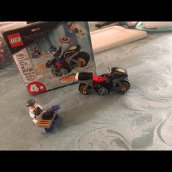 LEGO Marvel Captain America and Hydra Face-Off 76189

