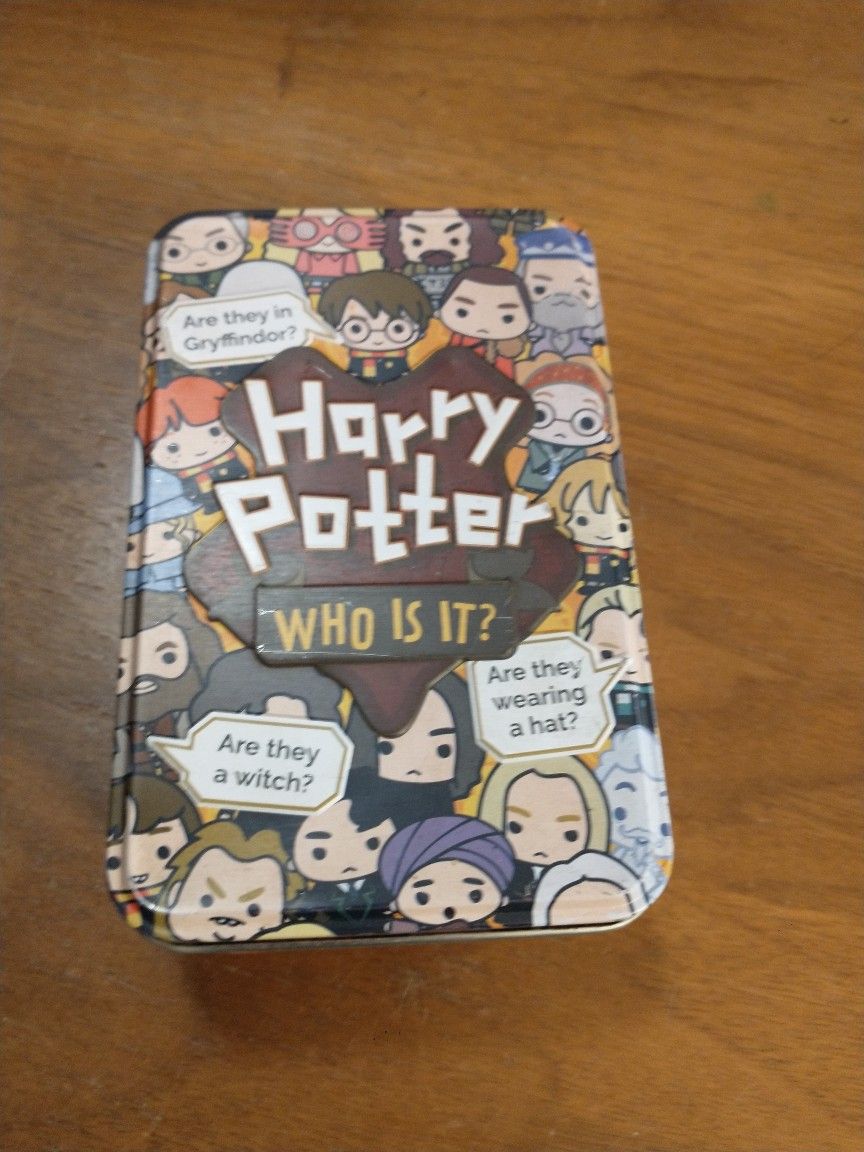 Harry Potter "who is it?" 2 player guessing game in tin container