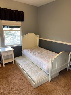 Twin Madeline Bed and Nightstand