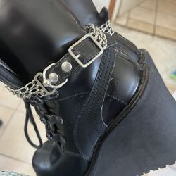 Fenty Rihanna X Puma Boots