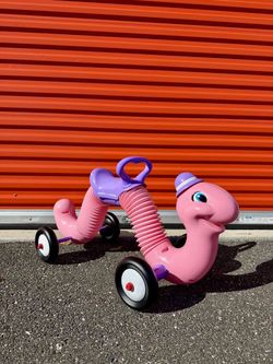 New! Radio Flyer Inchworm Bounce & Go Ride on Toy