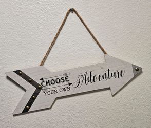 Wood Arrow Adventure Sign