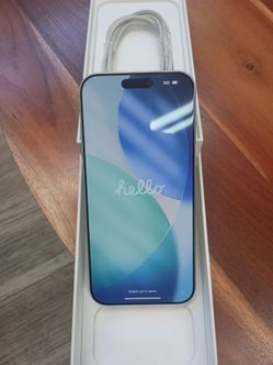 iPhone 17 Pro Max  (Spectrum ) 256gb Silver Color