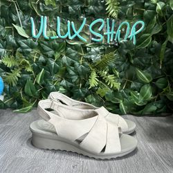 CLOUDSTEPPERS Clarks Wedge Sandals Caddell Bright Beige Slingback Women 9.5