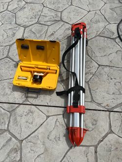 Optical Level with Tripod and Carrying Case