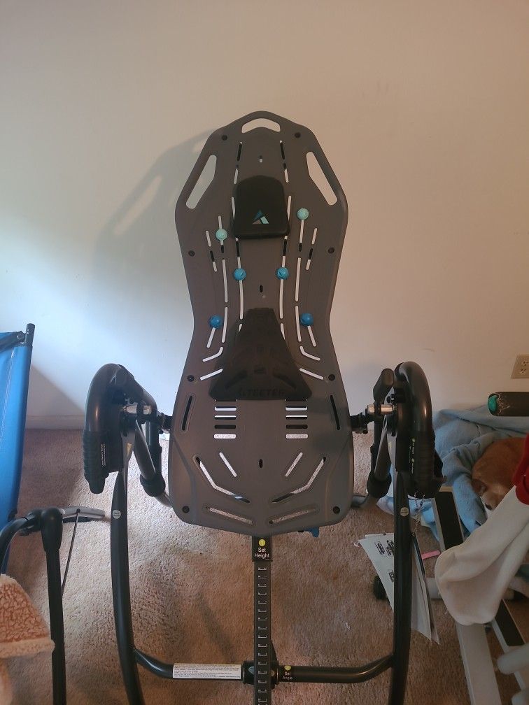 TEETER INVERSION TABLE