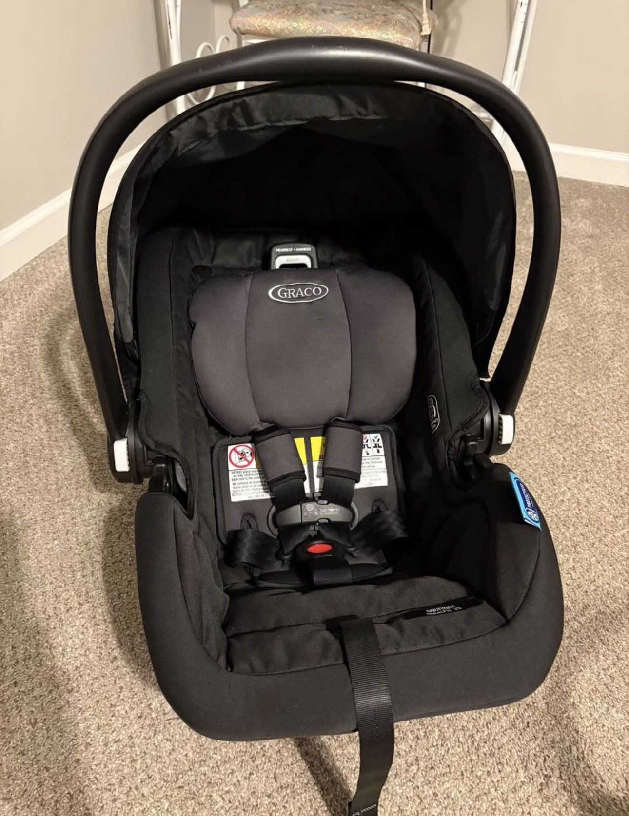 Graco Snugride Snugfit 35 Infant Car seat