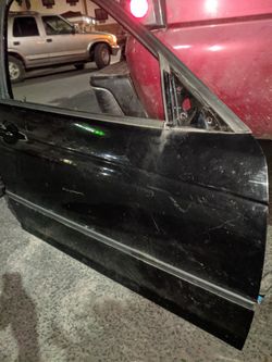 2004 Bmw 325 Door