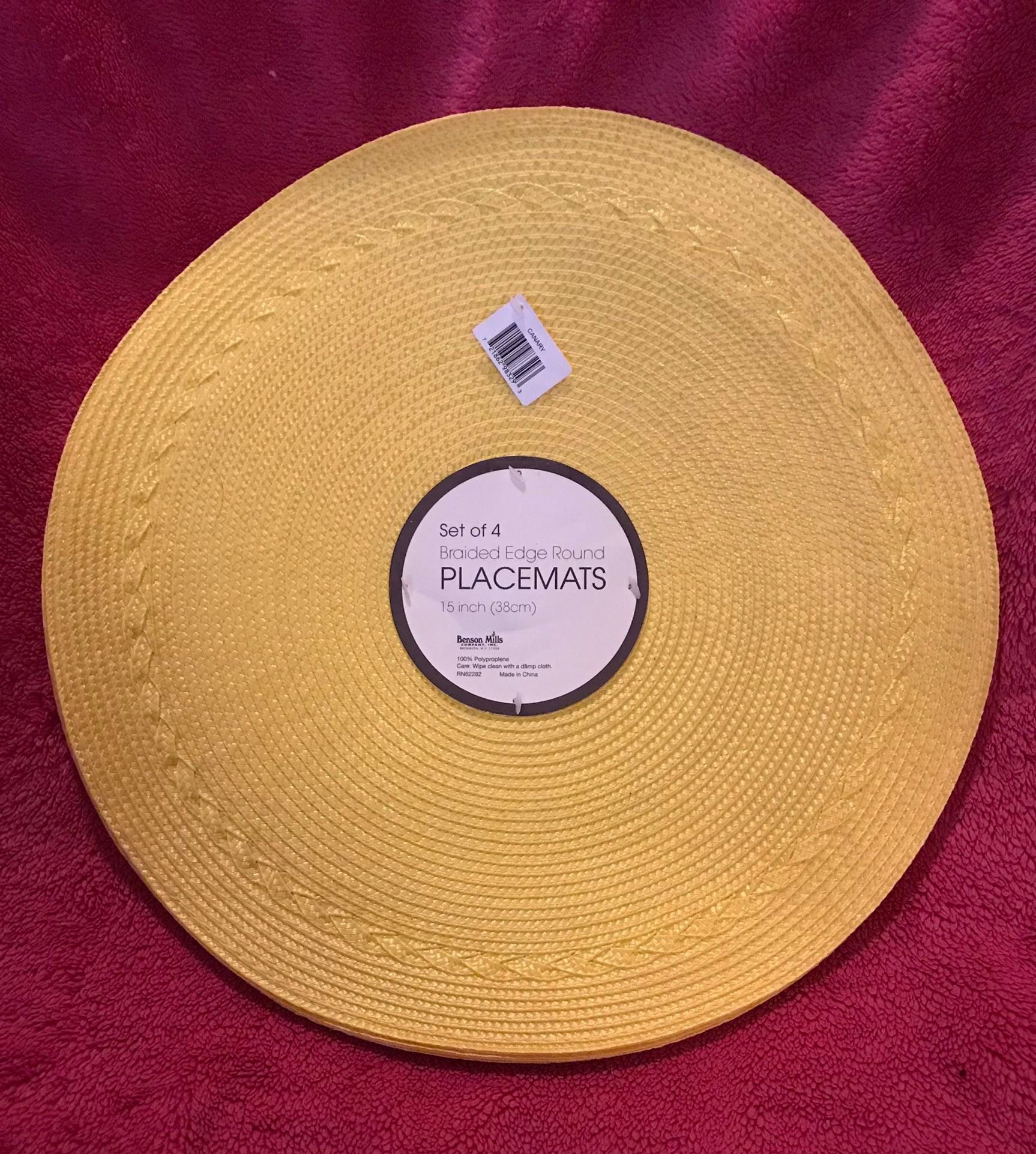Benson Mills 15” Round Yellow Braided Placemats Place Mats Set Of 4 NEW!