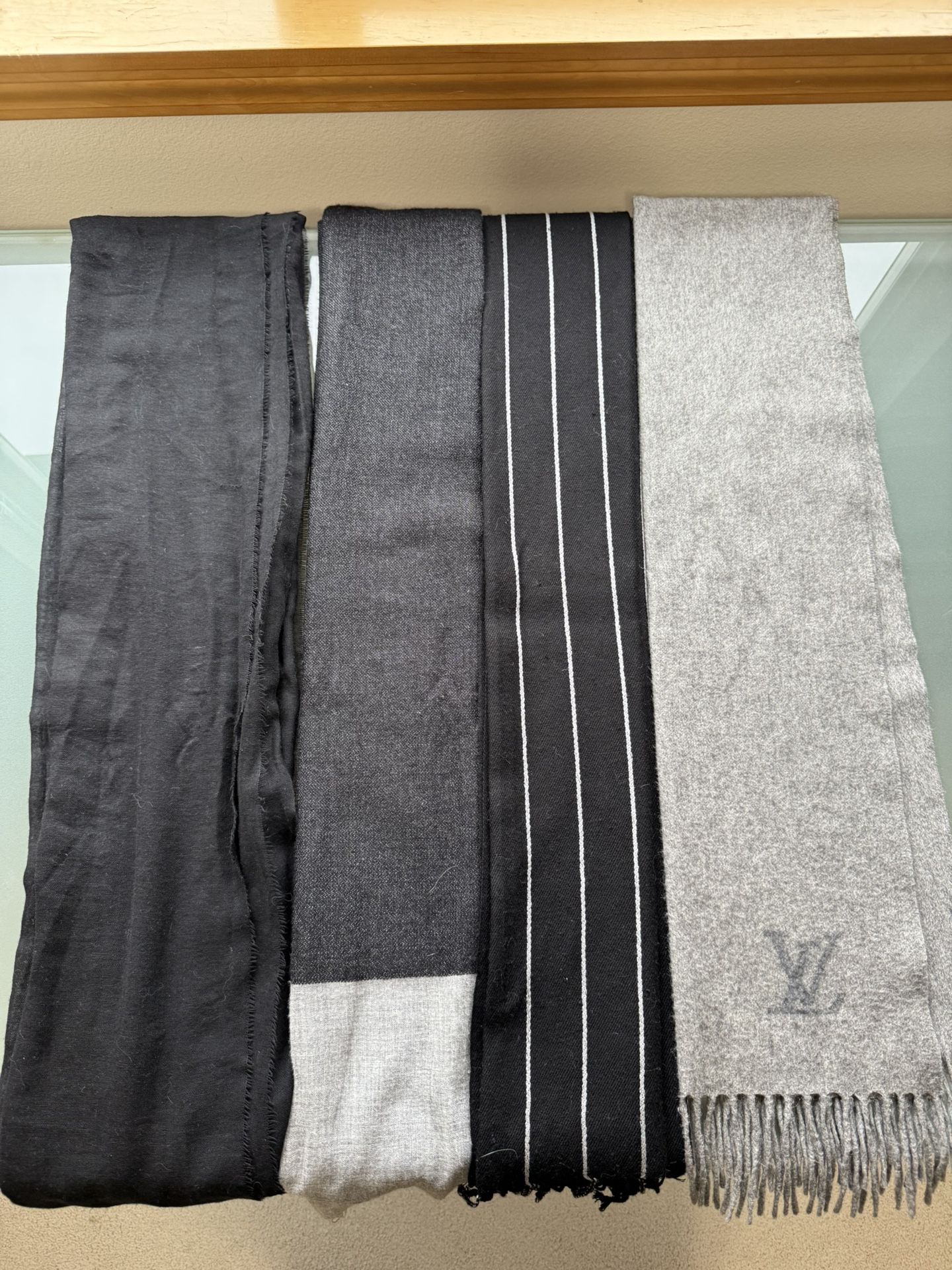 Set of Scarves (LV, 7 for all mankind, Banana Republic