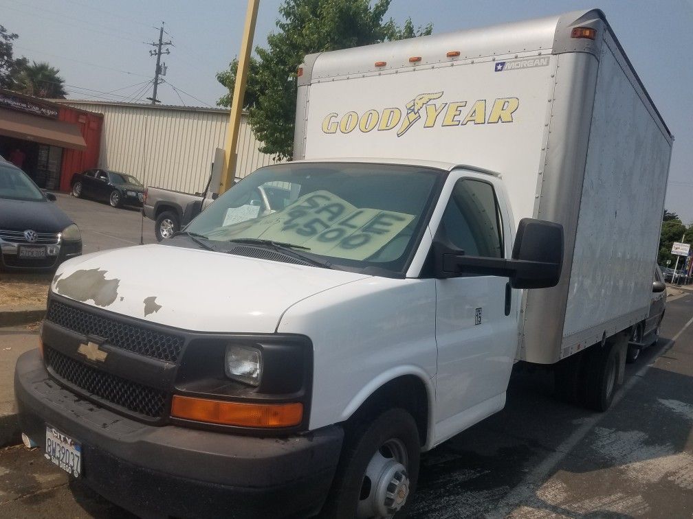 2010 Chevrolet Express Cargo