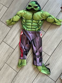 Halloween: Hulk costume