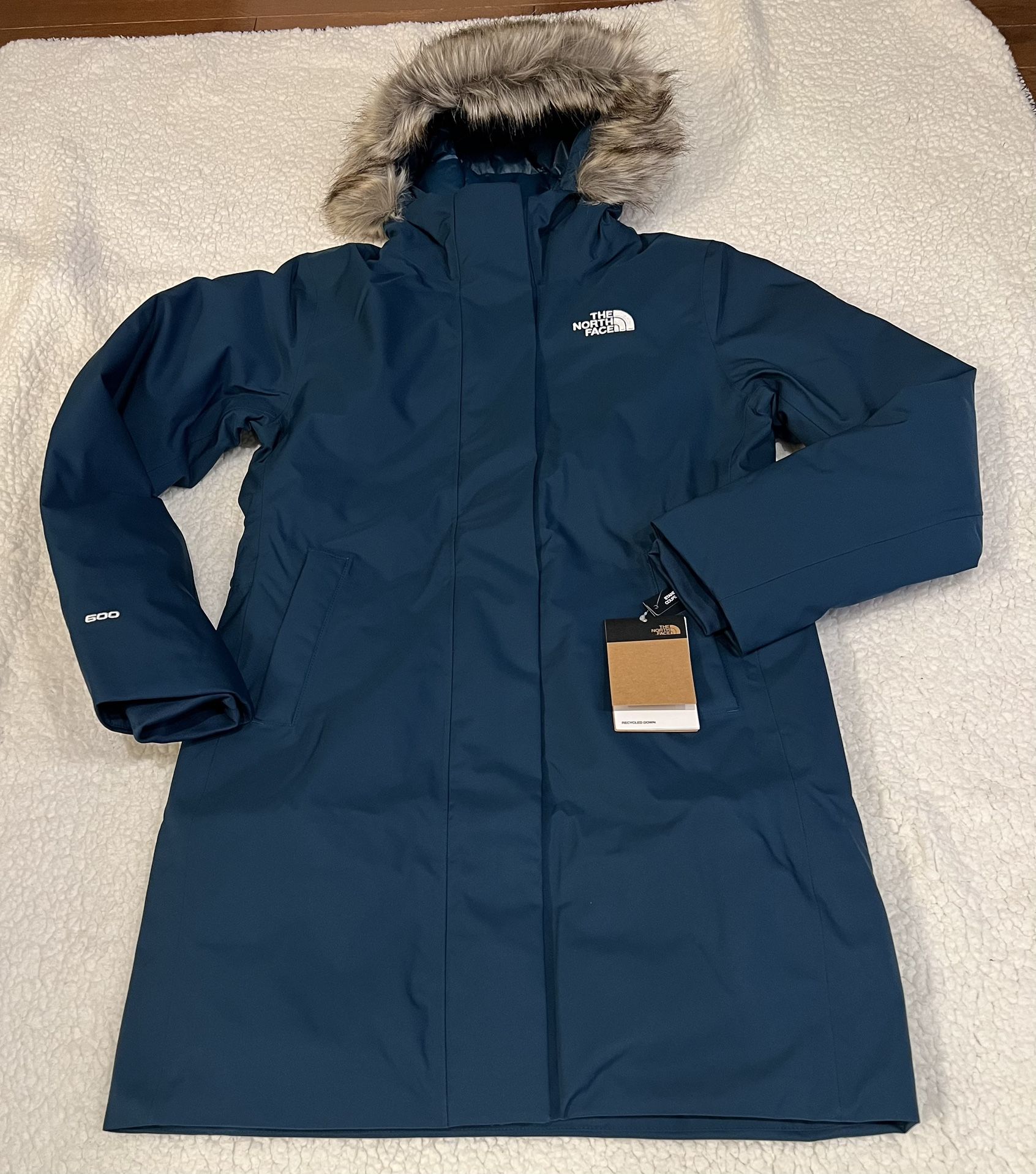North Face Arctic Down Parka Small