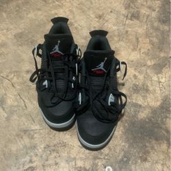 Jordan Retro 4 Canvas Size 9.5