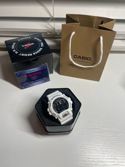 White G-shock