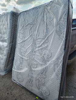New Full Size Mattress Set