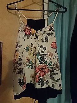 Woman / Girls top M