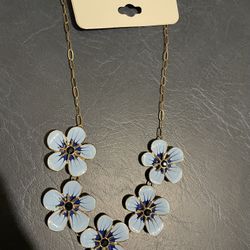 Blue Floral Necklace New