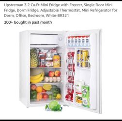 Mini Refrigerator With Freezer
