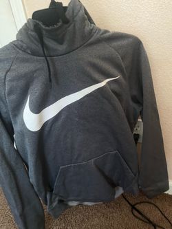 nike hoodie medium send offer
