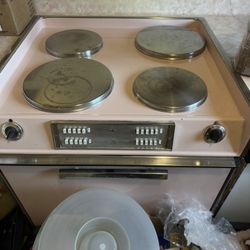 General Electric Electric Cooktop With Oven