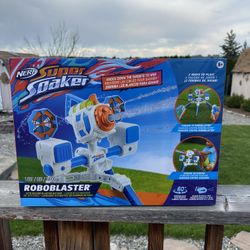 NEW Nerf Super Soaker Roboblaster Auto-Soaker Blasting Machine