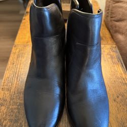 Michael Kors Boots. Size 7.5