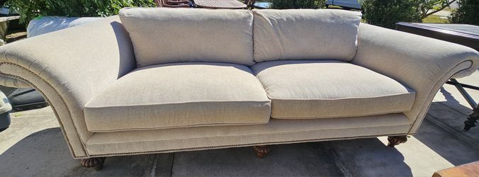 Tommy Bahama  Loveseat.      Sillon Tommy Bahama 