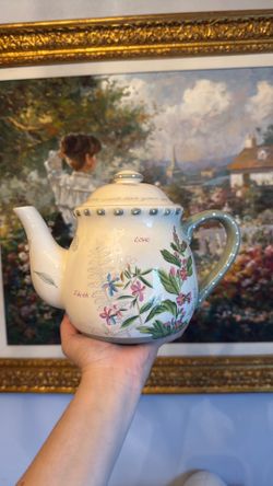 Teapot