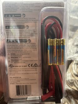 Ad/dc Voltage Tester