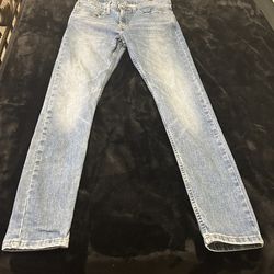 Men’s Levi Jeans 34x32 Skinny Taper$5
