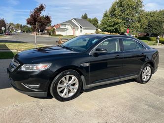 2011 Ford Taurus