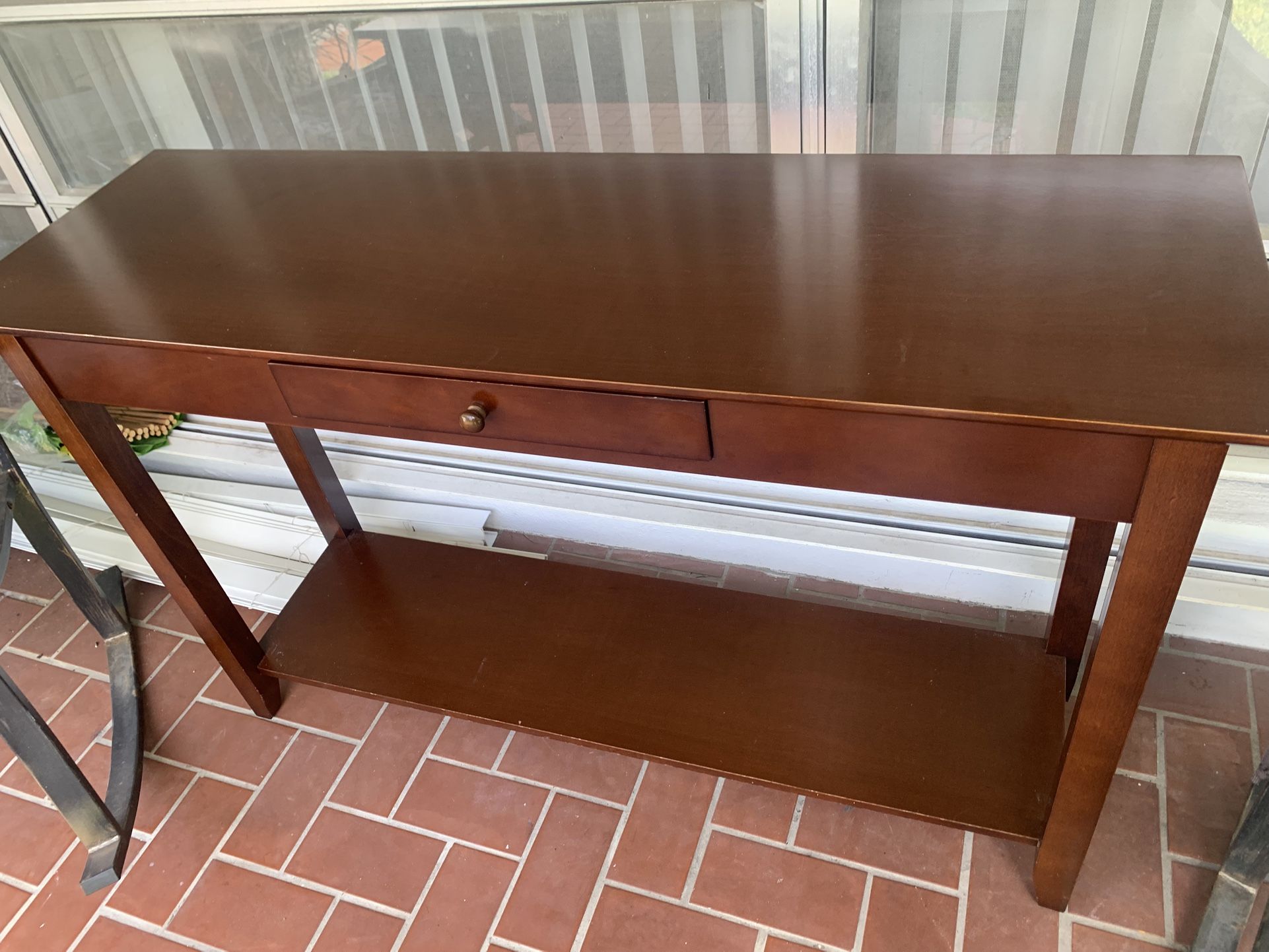 Beautiful Wood Console/Tv/Entryway/Any Occasion Table