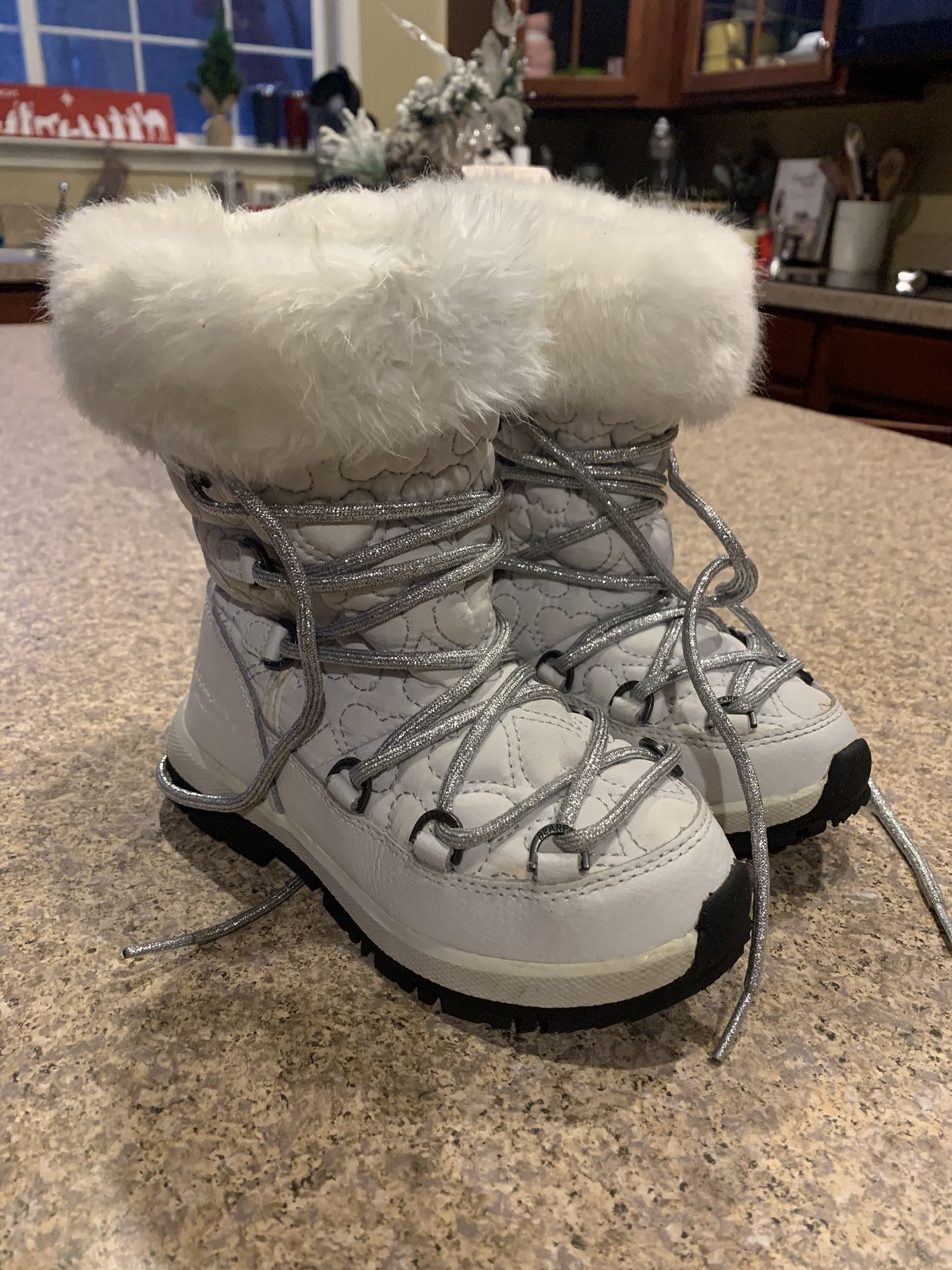 Girls Bear paw Snow Boots