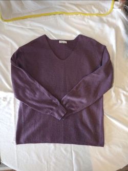 Ella Moss size small purple sweater long sleeve