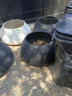 Pots